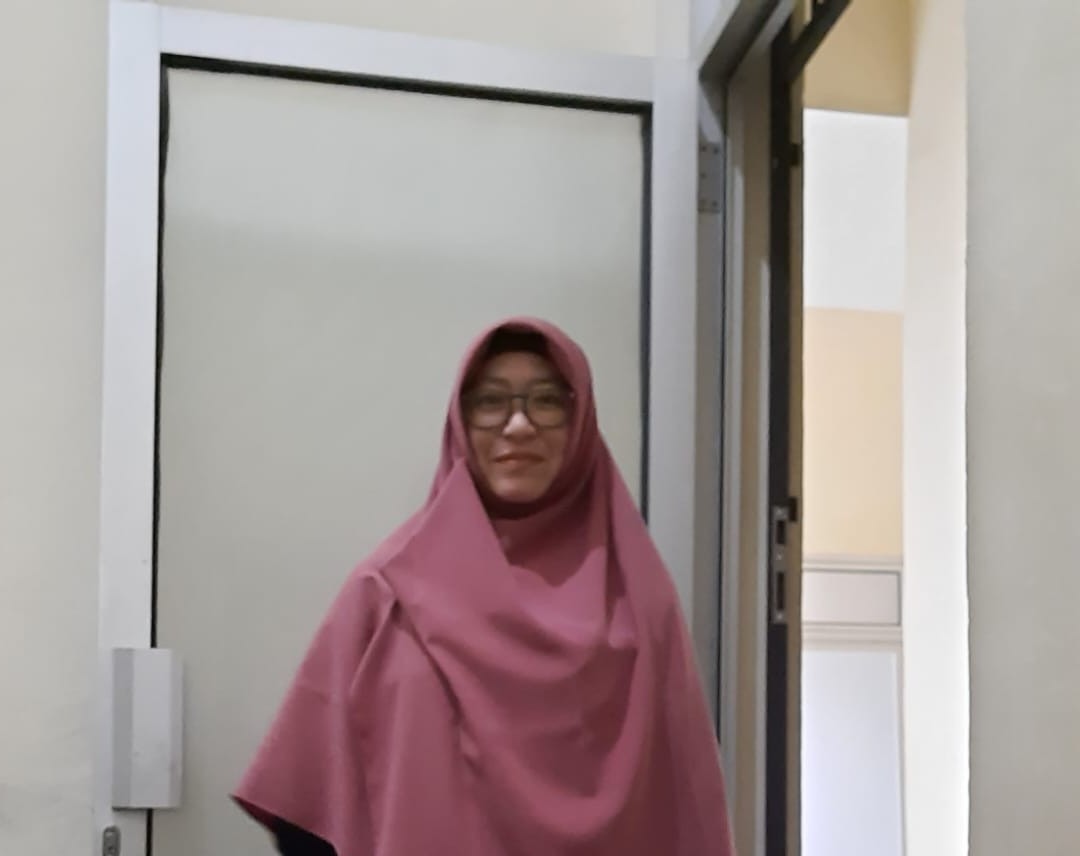 Foto RINI HAPSARI